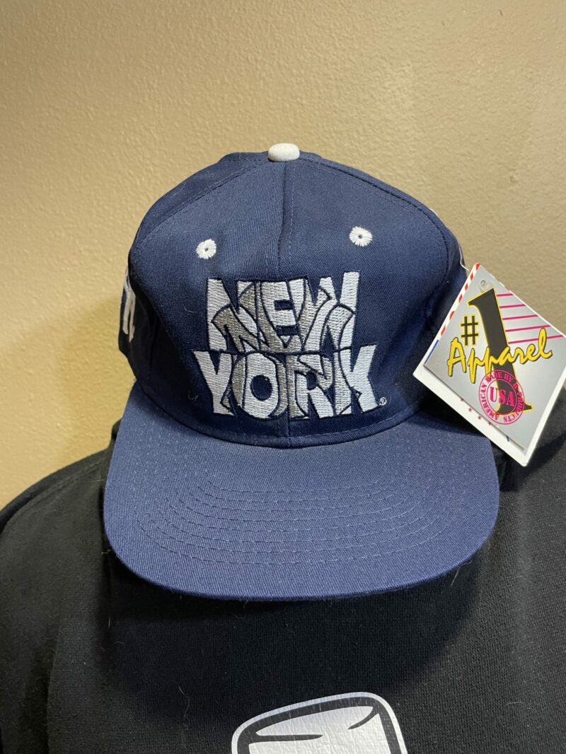 Vintage New York Yankees Snapback Hat 1990's #1 Apparel