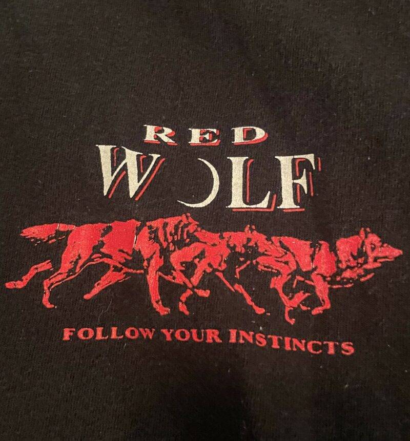 Vintage Red Wolf Brewing Follow Your Instincts T-Shirt XL - Image 4